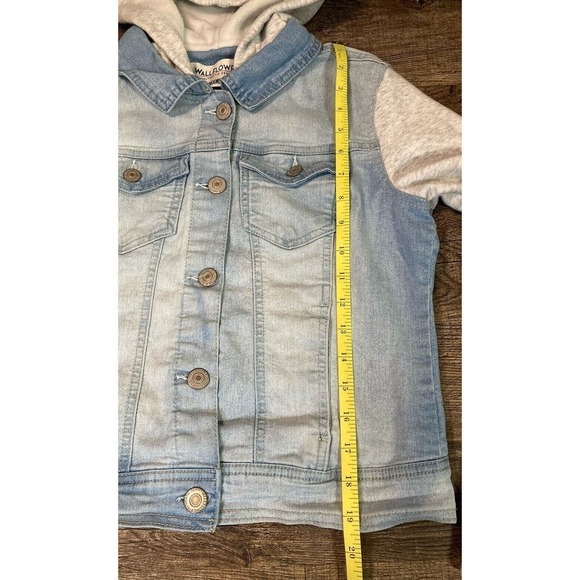 Wallflower The Dreamer Fit Button Up Denim Jacket Hoodie Size M - Picture 3 of 10